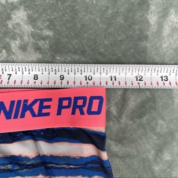 Nike Pro Blue & Pink Zebra Print Workout Capri Leggings Size XS - Picture 6 of 8